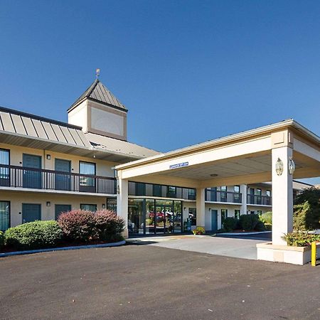 Quality Inn Troutville - Roanoke North Ngoại thất bức ảnh