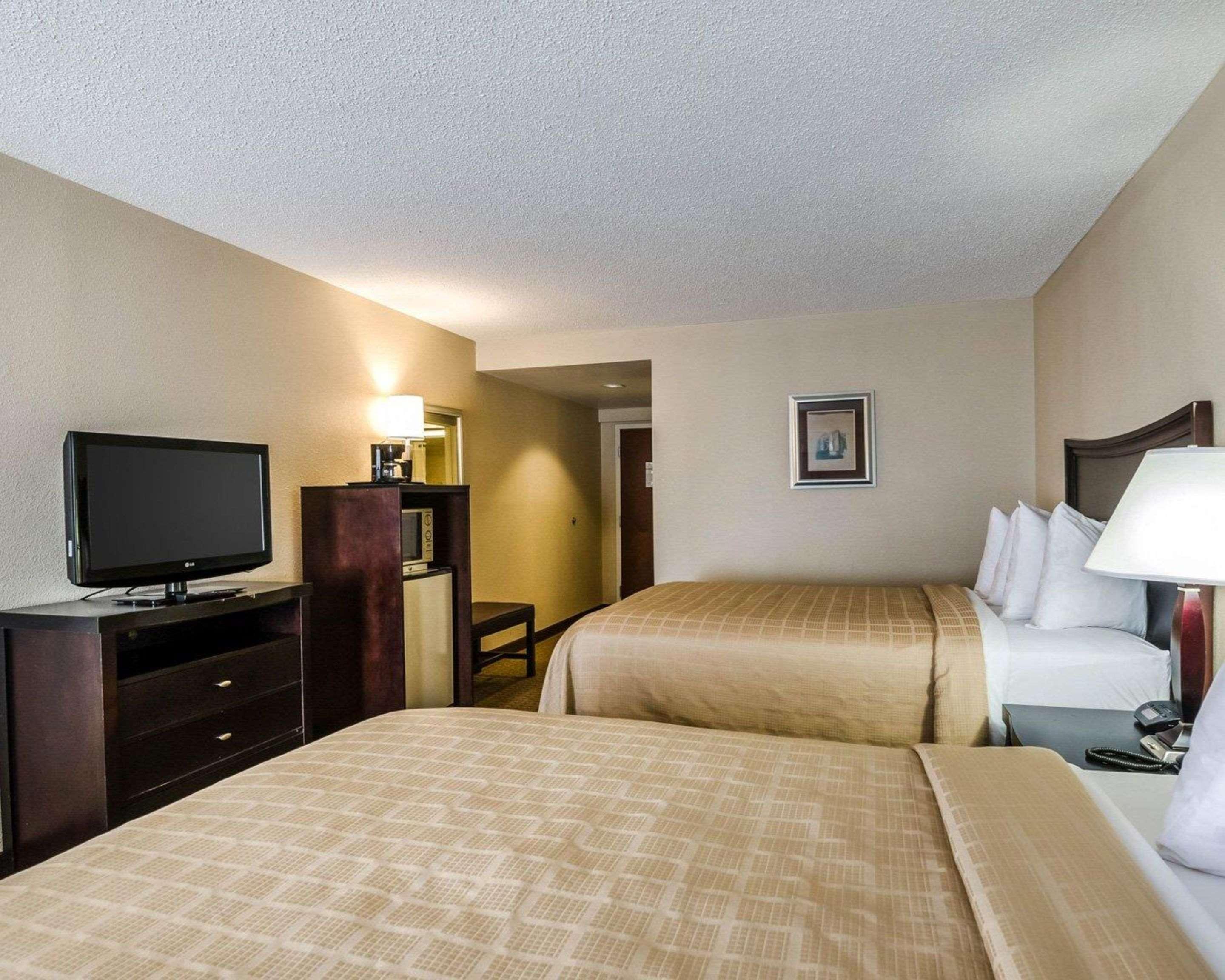 Quality Inn Troutville - Roanoke North Ngoại thất bức ảnh