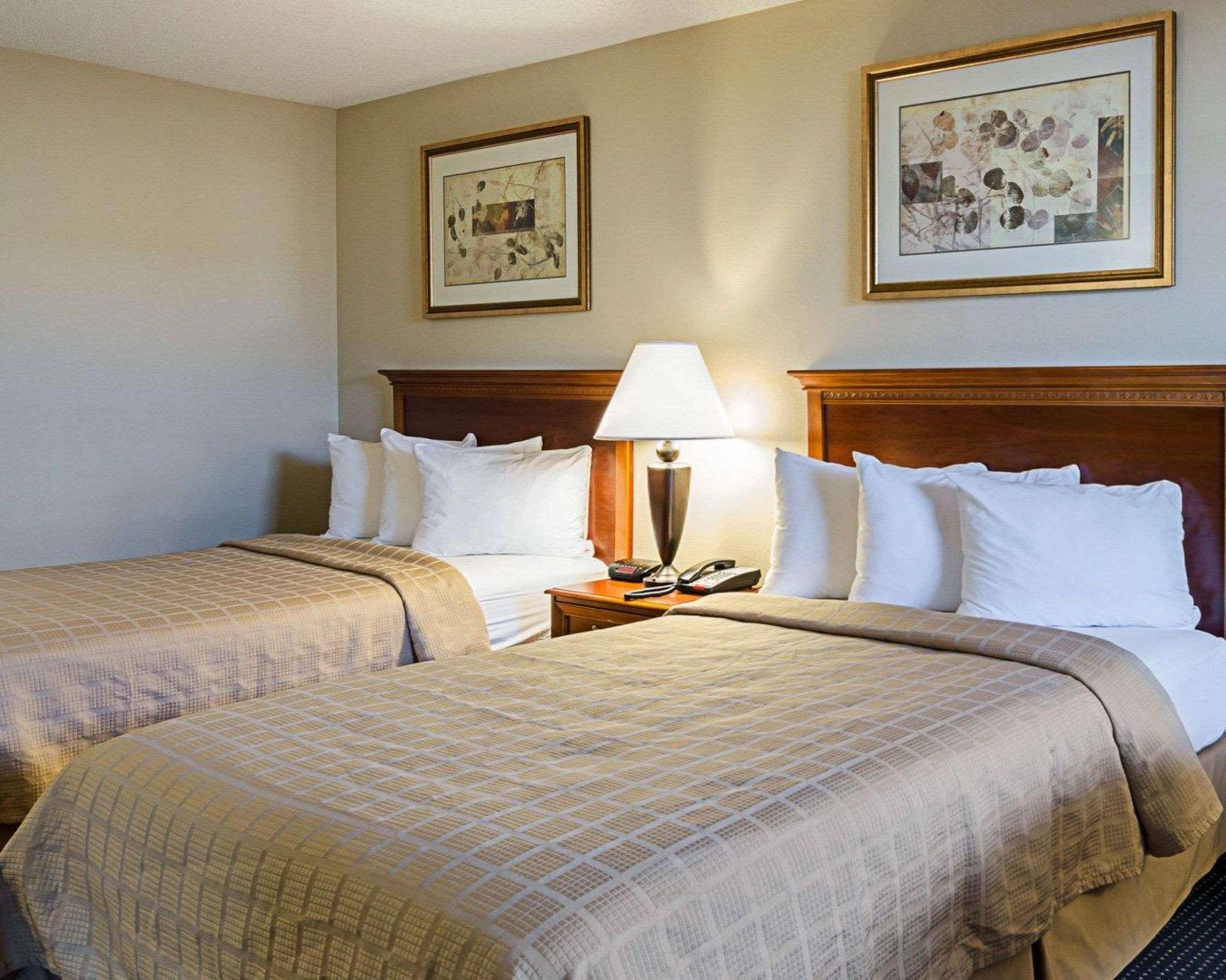 Quality Inn Troutville - Roanoke North Ngoại thất bức ảnh