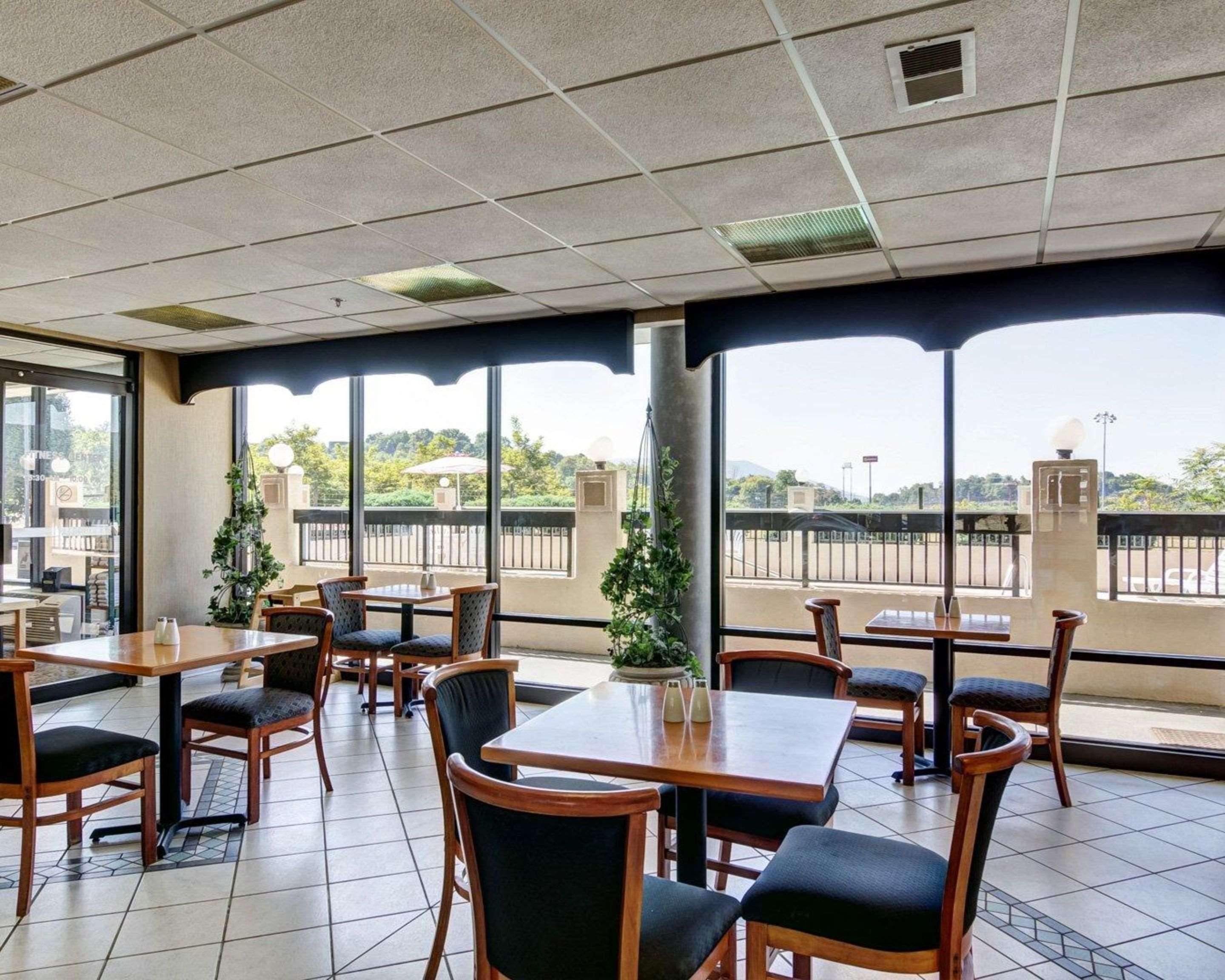 Quality Inn Troutville - Roanoke North Ngoại thất bức ảnh