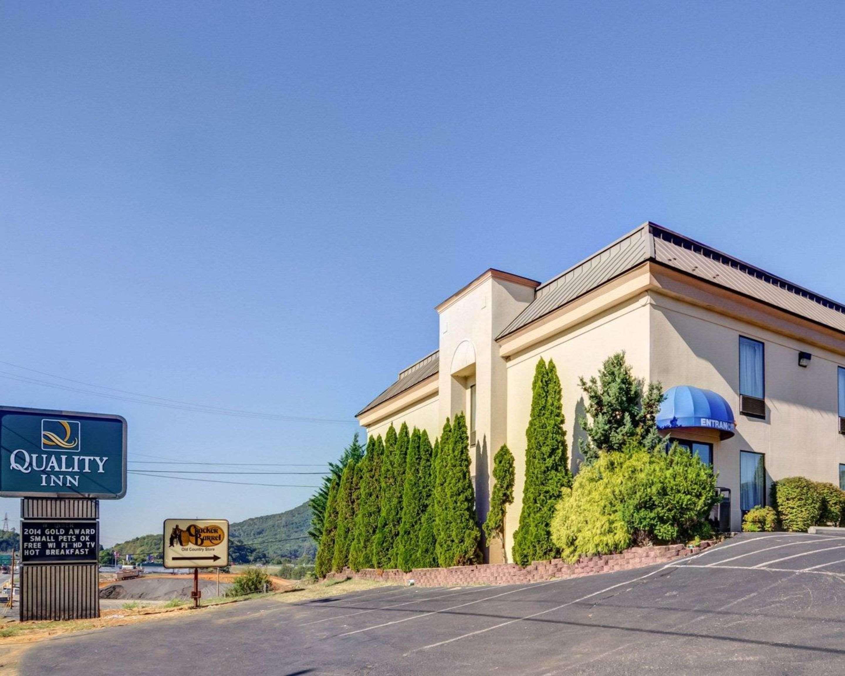 Quality Inn Troutville - Roanoke North Ngoại thất bức ảnh