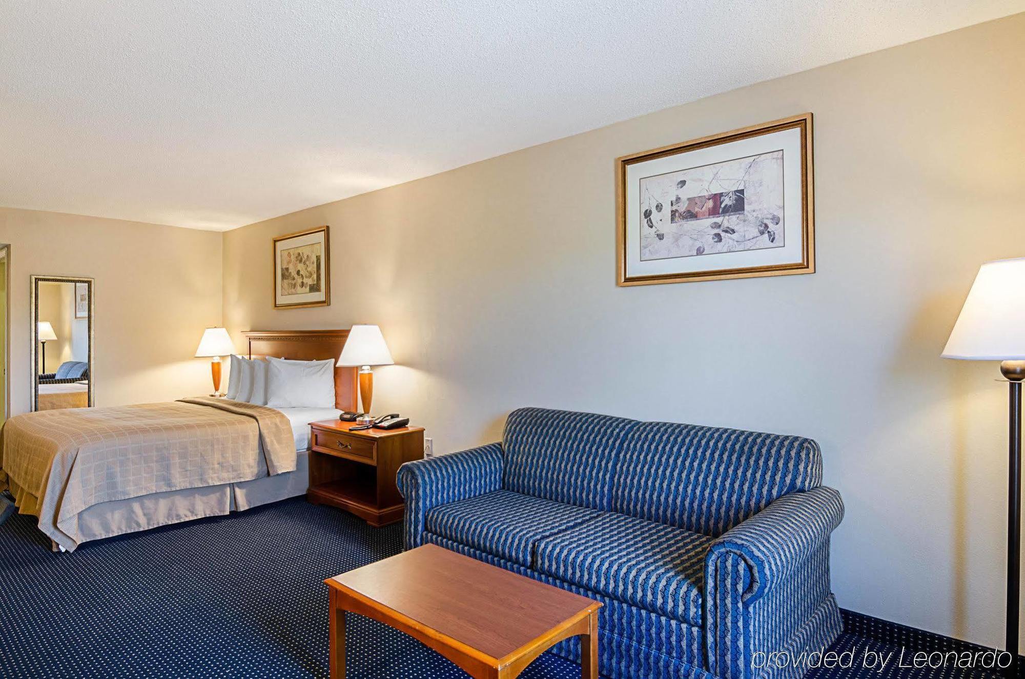 Quality Inn Troutville - Roanoke North Ngoại thất bức ảnh